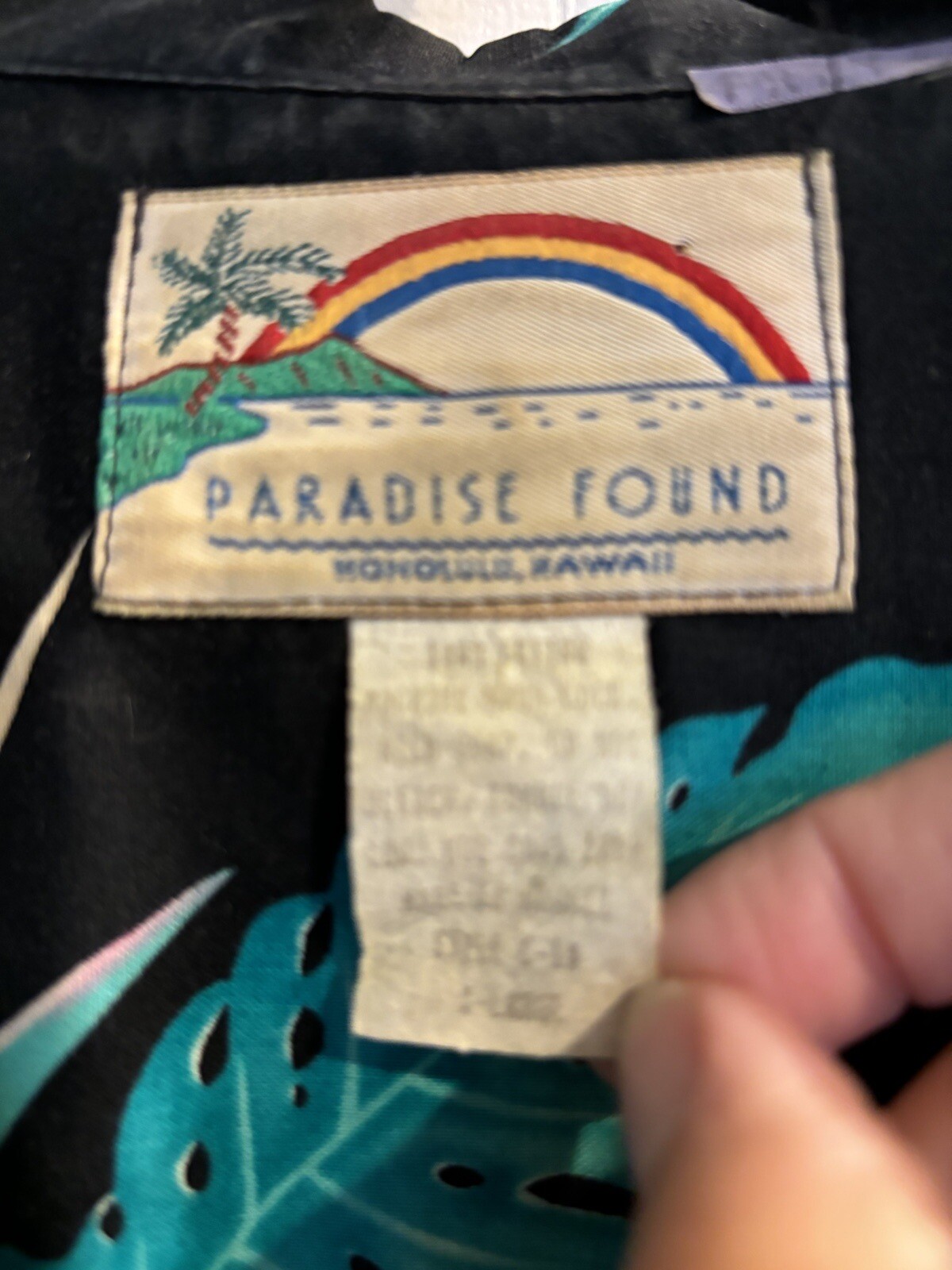 Vintage Paradise Found Hawaii Button Up Shirt Men's XL Flowers All Over Print