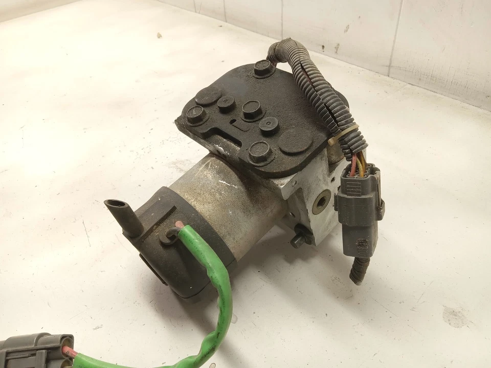 1995 - 1997 MAZDA MILLENIA ABS ANTI-LOCK PUMP BRAKE PART OEM, TA01 43 7A0 - Image 2 of 4