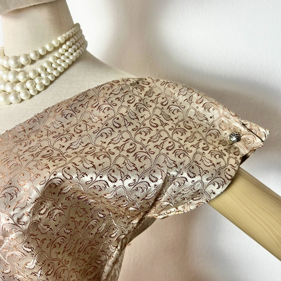 Vestido CHAMPAGNE Satinado Brocado Años 50’s Vintage Jardín Fiesta Boda Cóctel S Foto 3 de 4