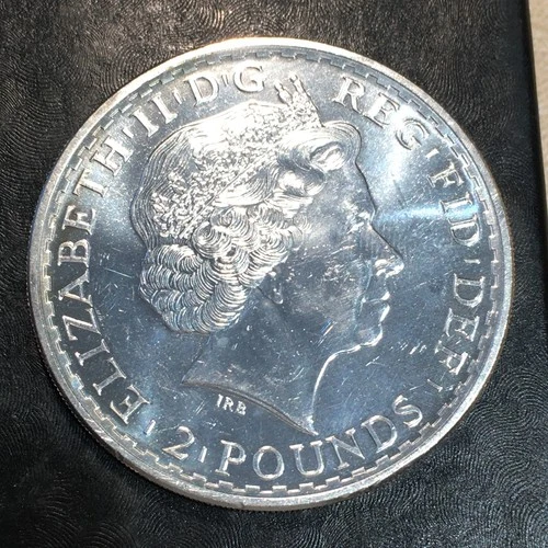 2013 Britannia 1oz Silver Bullion Coin WE COMBINE SHIPPING #R831