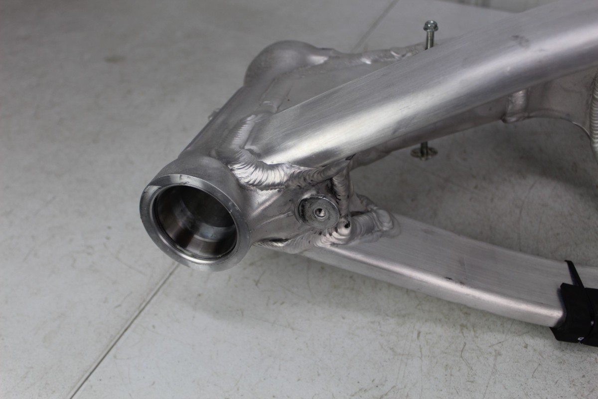 2023 Honda CRF450R OEM Frame 50010-MKE-AS0 Chassis CRF450 CRF 450