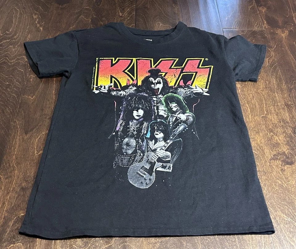 Camiseta KISS Band Talla Pequeña Brisco Brands Foto 2 de 4