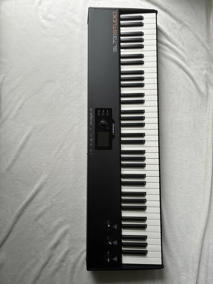 Studiologic SL73 Studio Keyboard MIDI Controller 73-Key + Computer Plate - Image 3 of 4