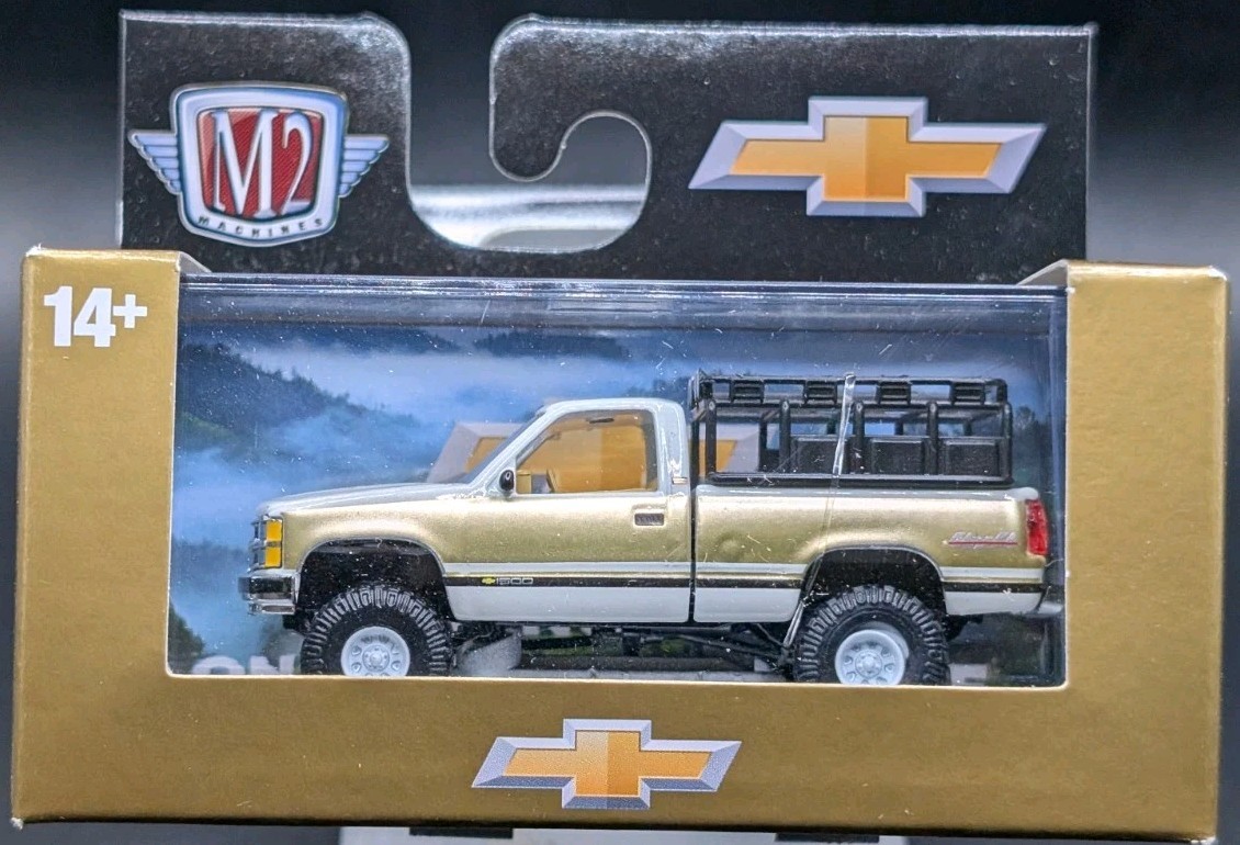 M2 Machines 2025 - Detroit Muscle - 1993 Chevy Silverado 1500 4x4