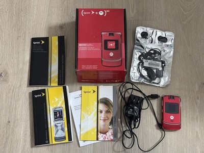 Motorola MotoRazr V3m (PRODUCT)RED Sprint Flip Phone   Kit Powers On