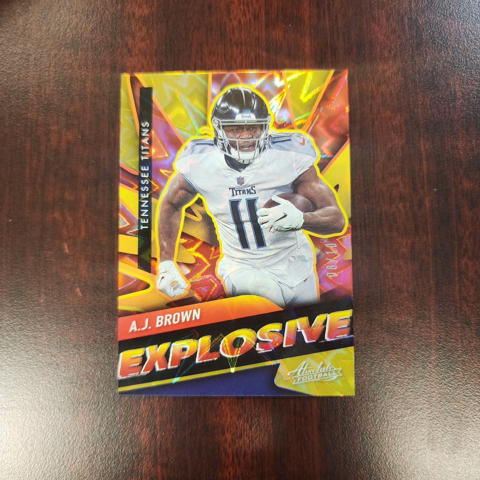 2021 Panini Absolute Explosive A.J. Brown #E37 GOLD 8/10!!!