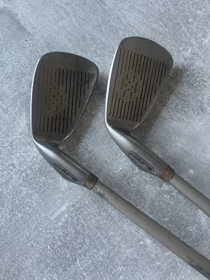 Woman’s Lady king Cobra Oversize 6 And 8 Iron Golf Clubs right handed  - Image 2 of 4