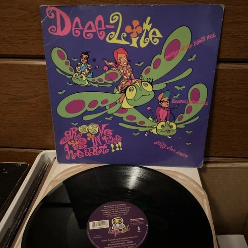 Deee-Lite Groove Is In The Heart What Is Love Vinyl 12" EP Elektra 0-66622 Vg