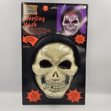 Totally Ghoul Halloween Grim Reaper Mask Bleeding Skull Heart Pump Hood No Mess