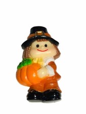 Vintage Russ Thanksgiving Pilgrim w/ Pumpkin Pin Brooch Signed