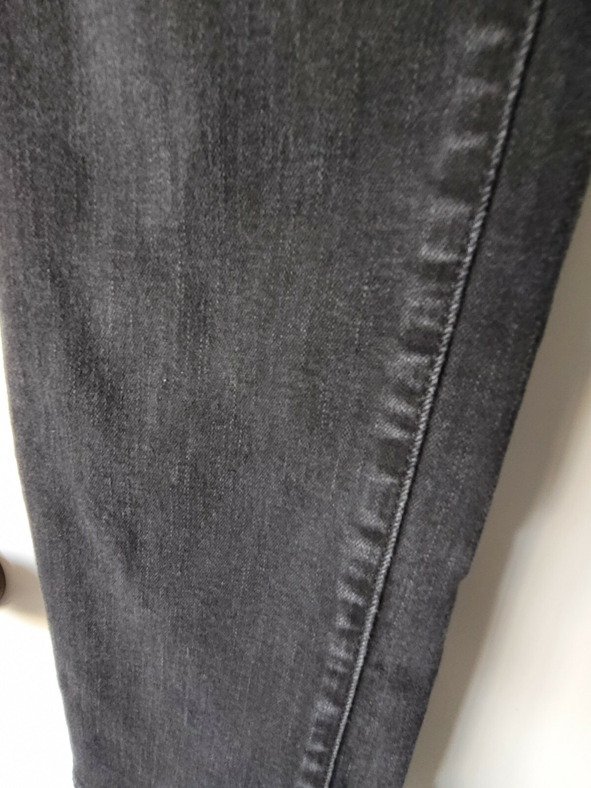 Levi's Basic Solid Black Shaping Straight Leg Zip… - image 12