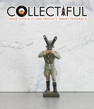 LINEOL - GERMAN SOLDIER - HOLDING VIEWER DEVICE - RARE COMPOSITE FIGURE  