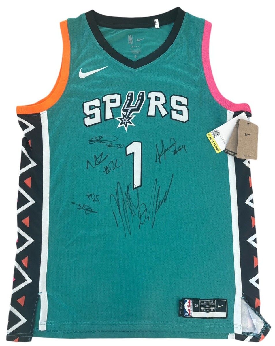 2024-2025 San Antonio Spurs Signed Nike Team #1 Jersey 6 AUTOS