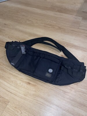 バッグ STONE  Nylon l Fanny Pack Stone Island - Nylon Metal Fanny Pack | HBX
