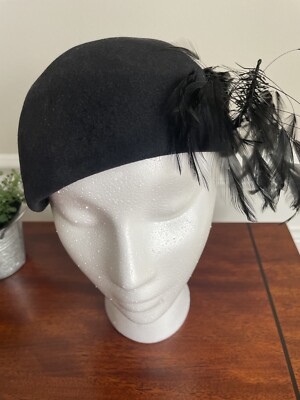Vintage Black Cocktail Hat / Fascinator Black Fascinator Hat Vintage 1940s-50s Fascinator Hat Black  main image 2