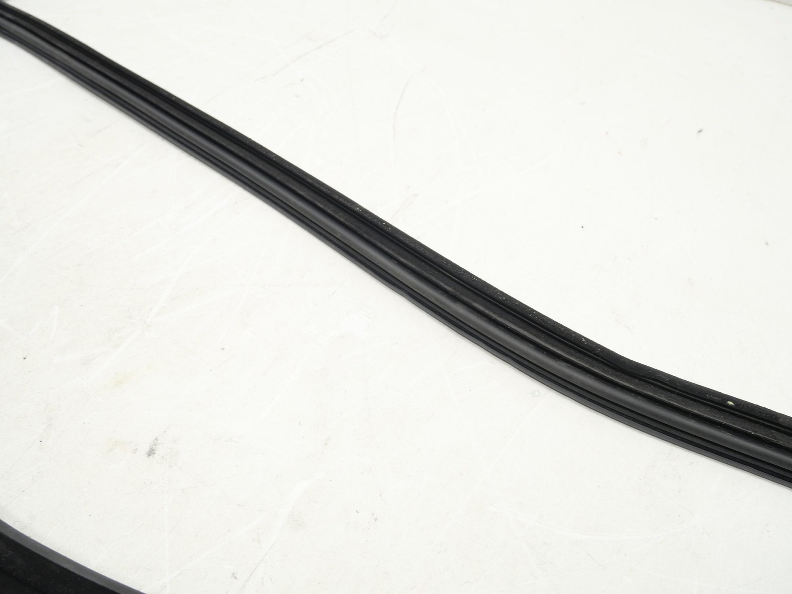 Used Door Molding Weather Strip Seal Driver/Passenger 2016-2021 McLaren 570S OEM