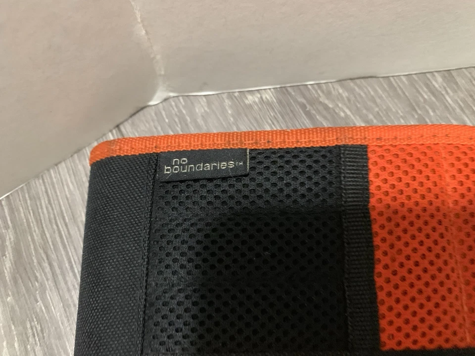 Estuche CD Naranja Y Negro Foto 3 de 4