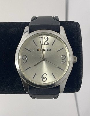 Kenneth Cole Men's Watch Unlisted New Battery New Silicon Band
