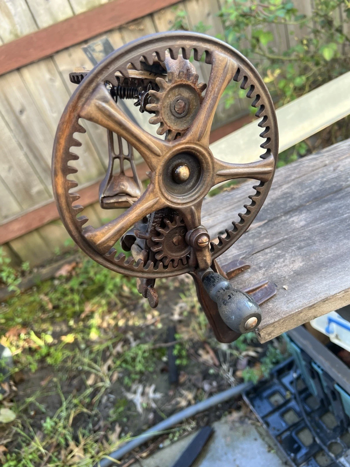 Antique Vintage Cast Iron Apple Peeler