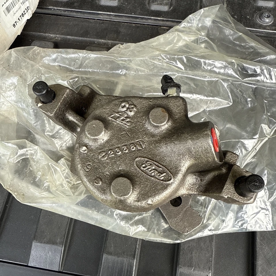 Pinza de freno de disco delantera izquierda OEM para Ford Mustang, Mercury Capri 83-87 Foto 3 de 4