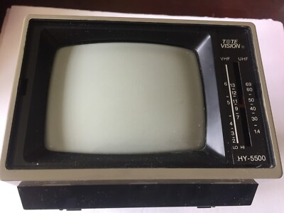 Preowned Tote Vision 5'' B&W Portable TV