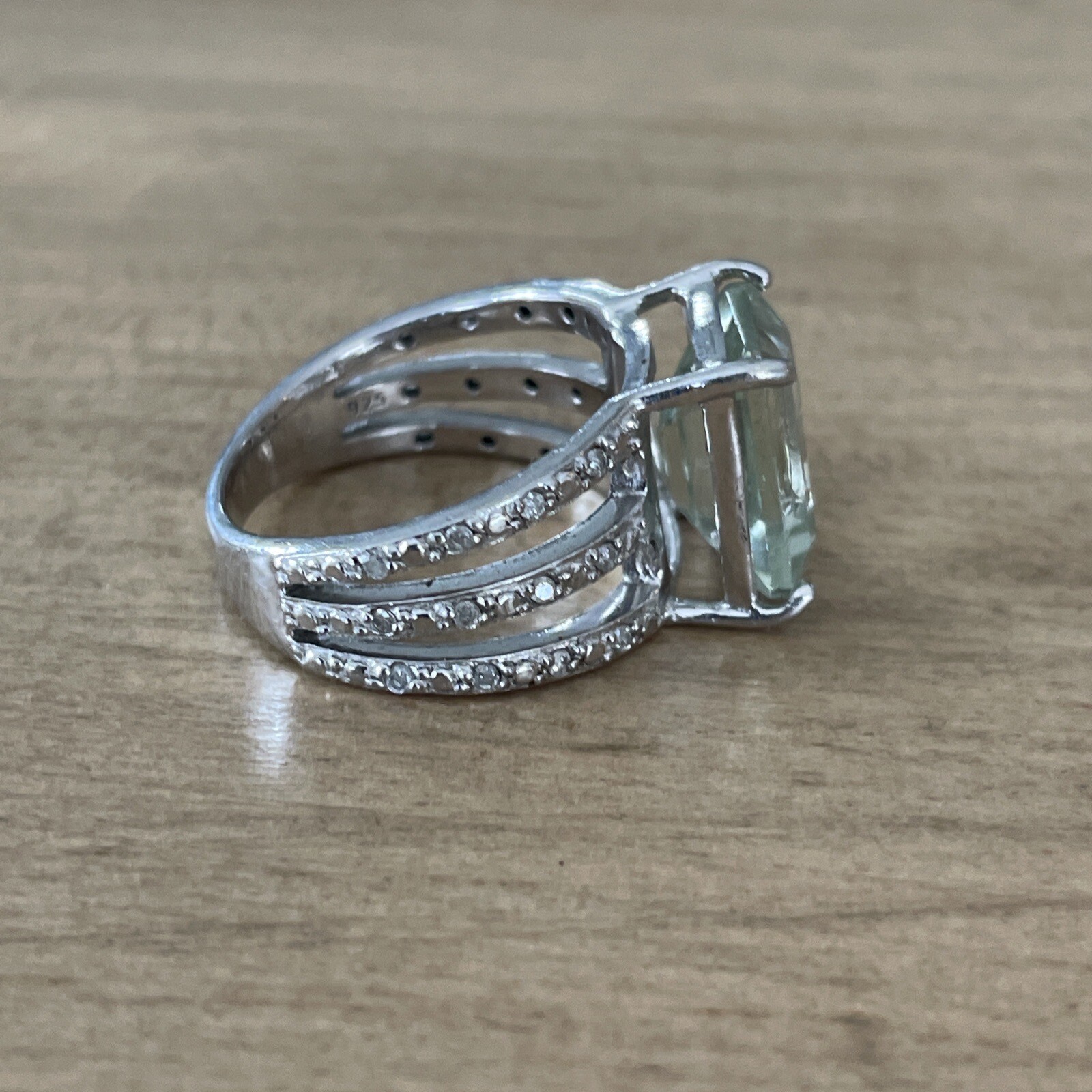 Sterling Silver Rectangular Green Gemstone Ring S… - image 2