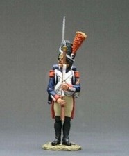 King  Country NA063 Guard with Rifle Present Arms NA63