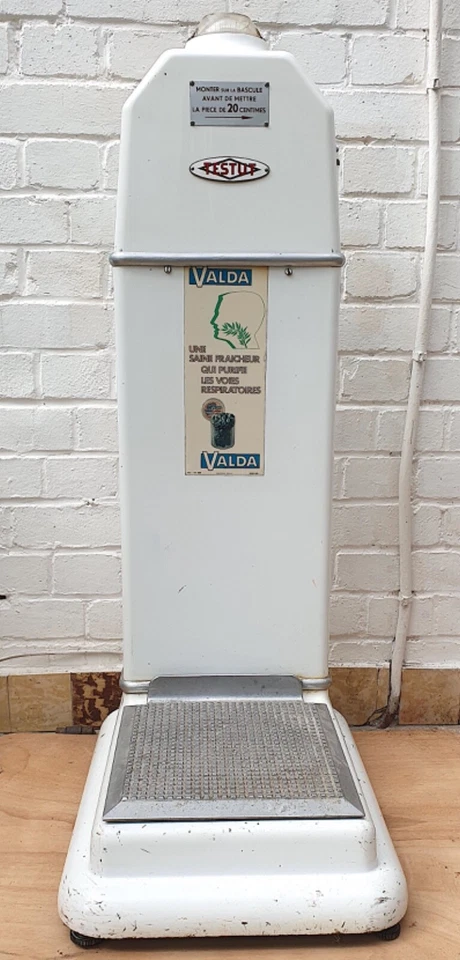 BALANCE TESTUT À MONNAYEUR ANCIEN PÈSE-PERSONNE PHARMACIE FONCTIONNE PUB VALDA - Photo 2/4