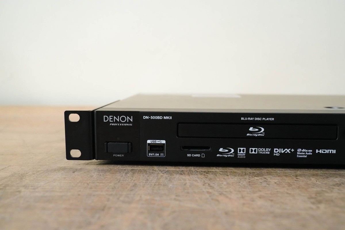 Denon DN-500BDMKII Professional Blu-Ray, DVD and CD/SD/USB