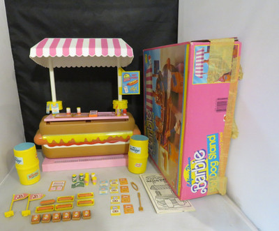 Barbie Hot Dog Stand Playset, 99% complete w box 1987 Mattel Vintage