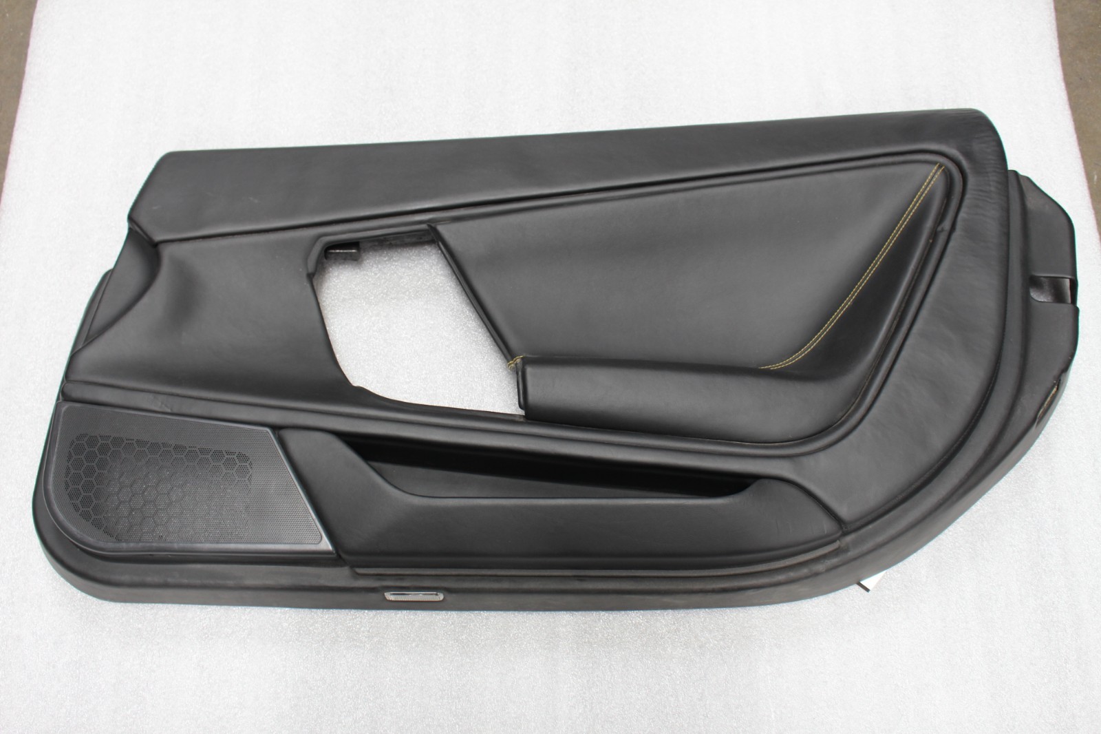 Lamborghini Gallardo, RH, Right, Front Door Trim Panel, Used, P/N 400867118B