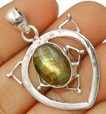 Natural Green Fire Labradorite Madagascar 925 Sterling Silver Pendant