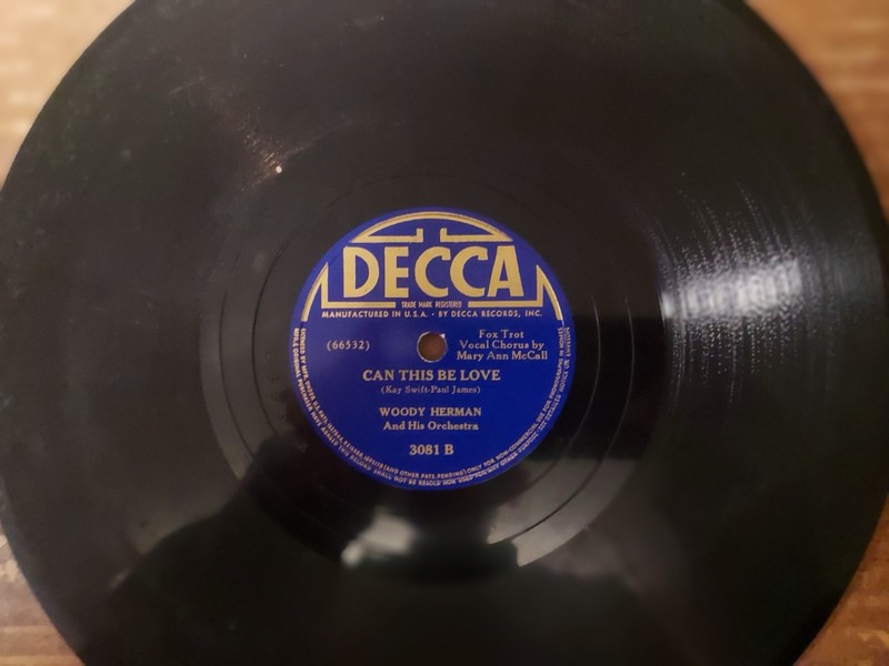1940 Decca Blue lb. 78/Woody Herman And His Orchestra..Mary Ann McCall..