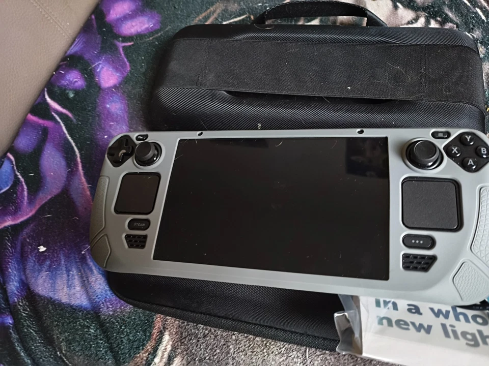 Valve Steam Deck OLED, photo 2 sur 2
