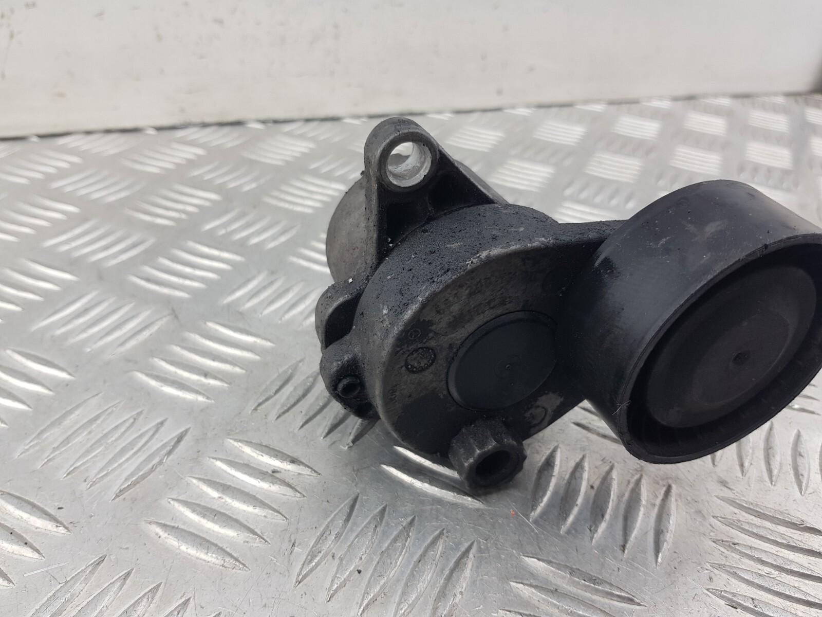 MERCEDES E CLASS TENSIONER PULLEY  2011  W212 E200 2.1 DIESEL thumbnail 5