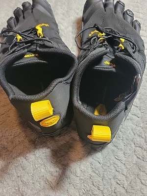 Vibram FiveFingers V-Trail 2.0 Men Size 8.5-9 (19M7601) Black