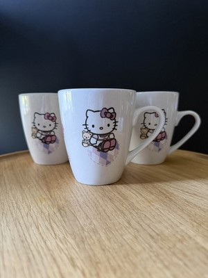 Sanrio Hello Kitty 2011 Porzellan Tassen x3 - Rosa Weiß Kitty Kaffee/Teetassen