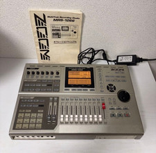 Zoom MRS-1266 Potente studio di registrazione digitale 12 tracce 20 Hz ~ 20 kHz ± 1 dB