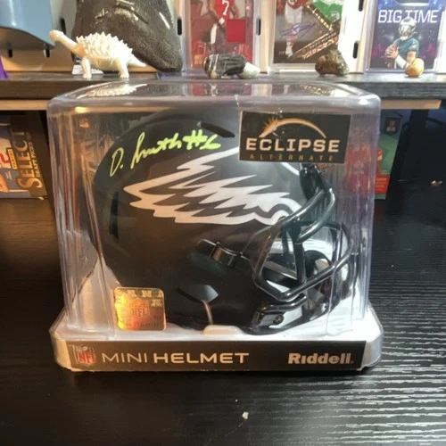 Philadelphia Eagles D. Smith #6 Signed Eclipse Alternate Mini Helmet by Riddell