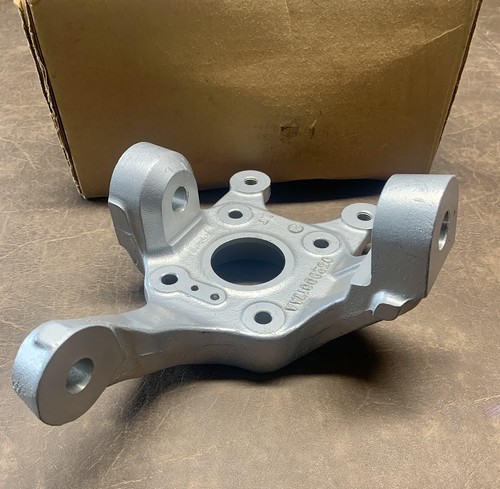 Dodge Viper Left Front Steering Knuckle, W/ABS #05290017AA Gen II, 2001-02 - Picture 4 of 4
