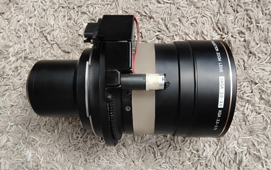 Panasonic ET-D75LE2 Zoomobjektiv - Bild 4 von 4