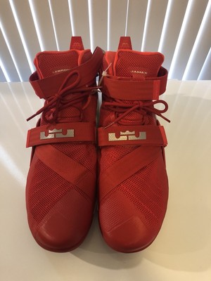 nike zoom lebron james soldier