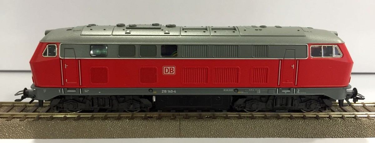 märklin HOゲージ 36216 DB 218 機関車 赤 märklin HOゲージ 36216 DB 218 機関車 赤 märklin HOゲージ