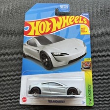Hot Wheels Tesla Roadster HW Exotics All ELECTRIC Battery Powered Grey Silver