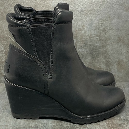 Chelsea Wedge Waterproof Boot AT22 