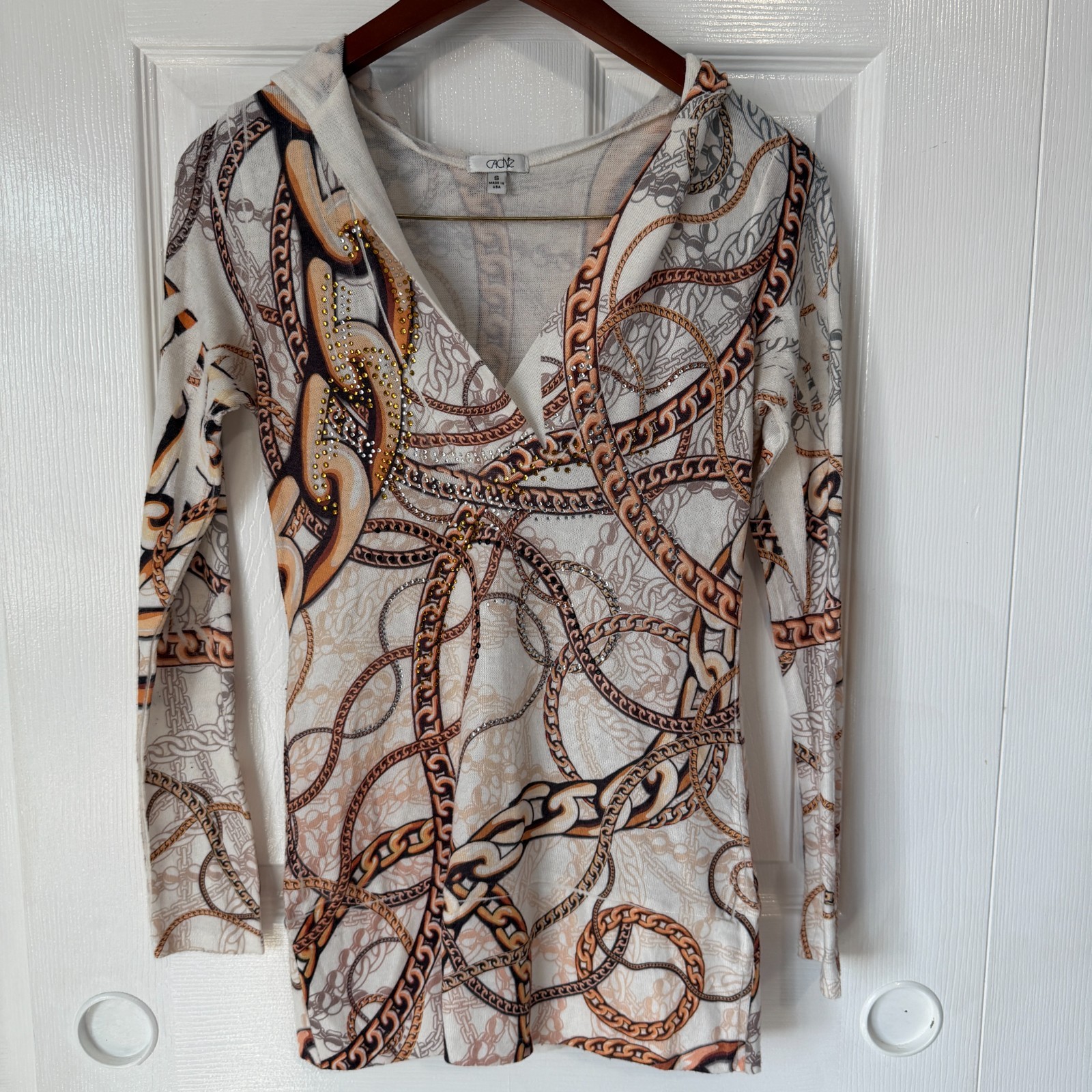 Maximalist Caché Upscale Lightweight Layering Hoo… - image 1