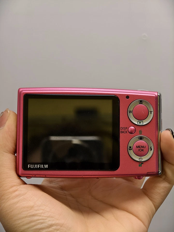 FUJIFILM FinePix Z20fd 10.0MP 3x Optical Zoom Digital Camera English Pink - Image 4 of 4