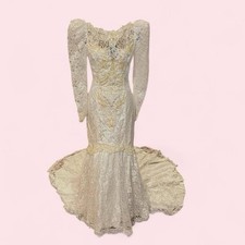 Vtg 1980s Beaded Pearl Lace Wedding Gown long Train satin lightweight Size 8