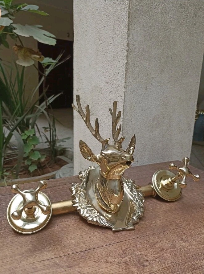 Elegant Brass Deer Head Faucet with Brass Valve - Perfect for Bathroom, Kitchen,