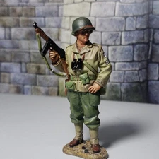 King & Country D-Day WW2 U.S. Solider W/ Tommy gun Very Rare W/box